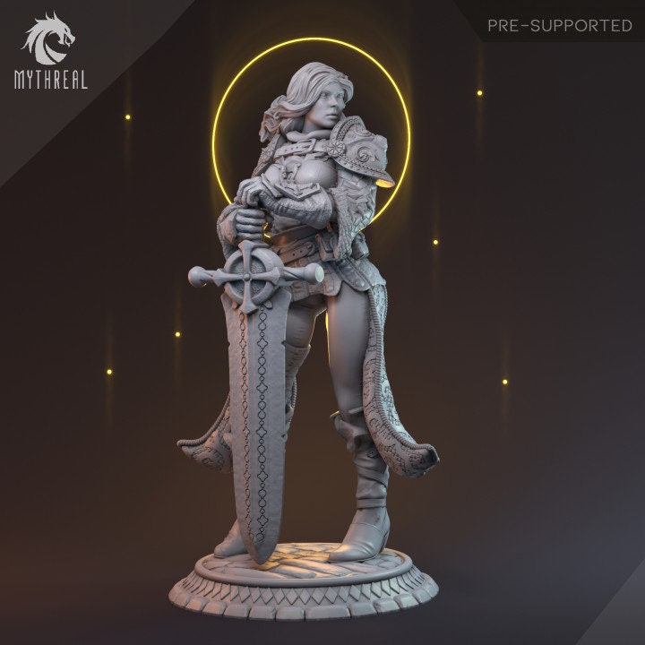 Human Fighter, Igraine Pendragon | MythReal Games